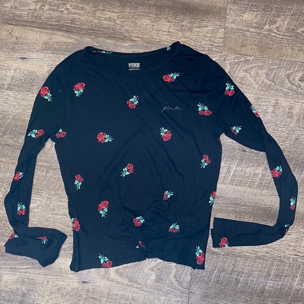 Pink crop top long sleeve